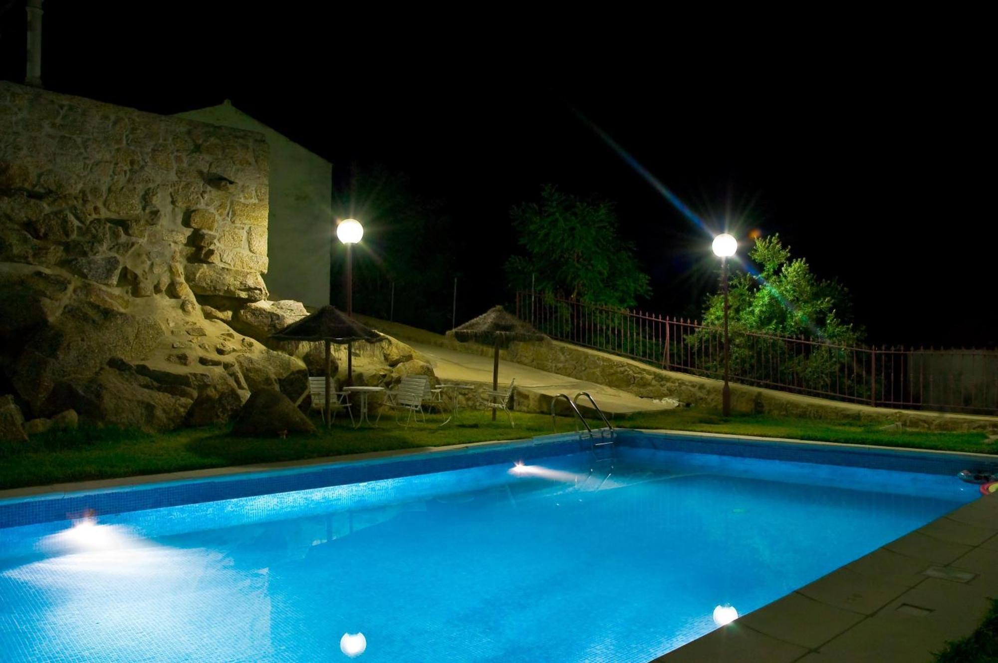 Solar Dos Caldeira E Bourbon Guest House Zebras Екстериор снимка